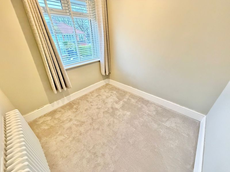 Knowle Close Great Sutton